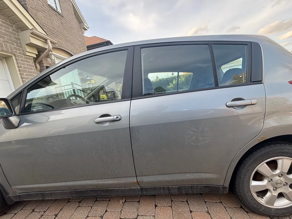 Nissan Versa 2008 photo 3