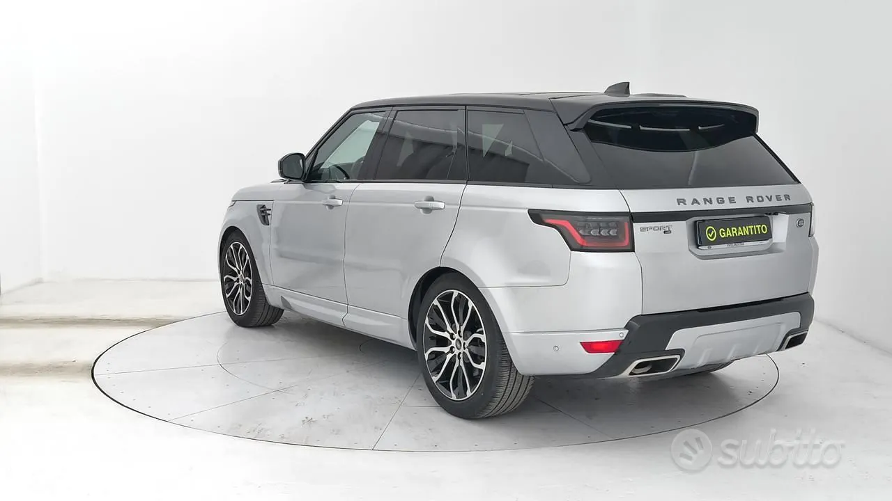Land Rover Range Rover Sport 2021 photo 3