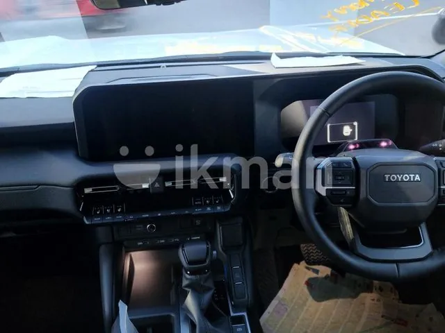 Toyota Land Cruiser Prado 2025 photo 4