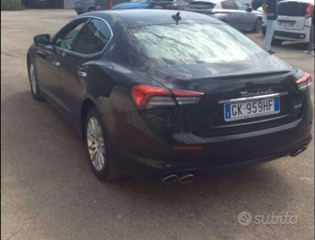 Maserati Ghibli 2022 photo 2
