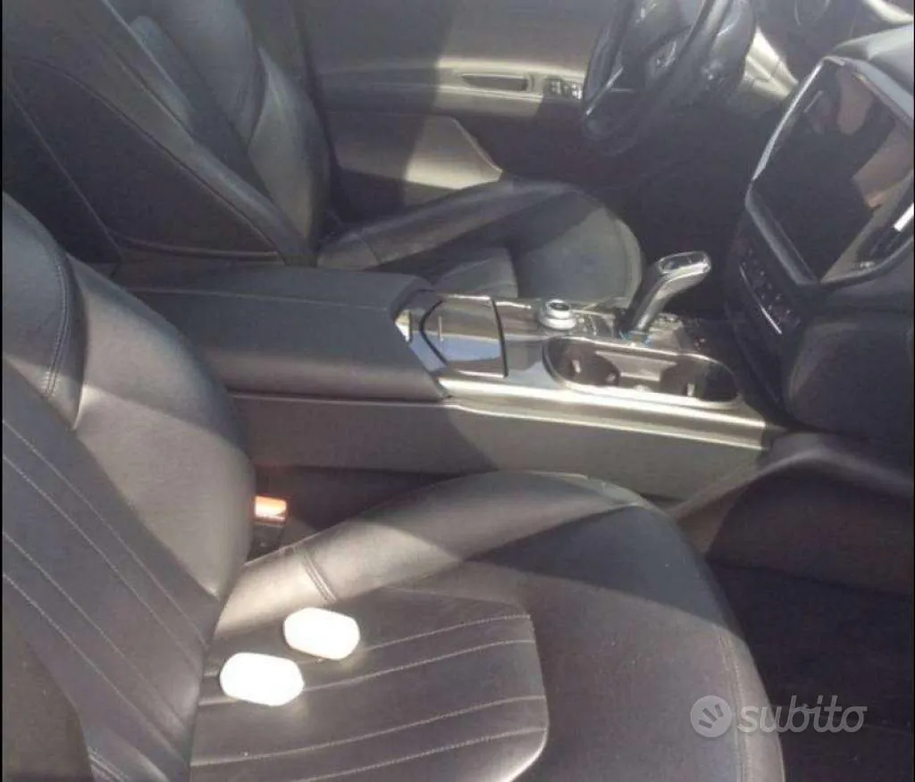 Maserati Ghibli 2022 photo 4