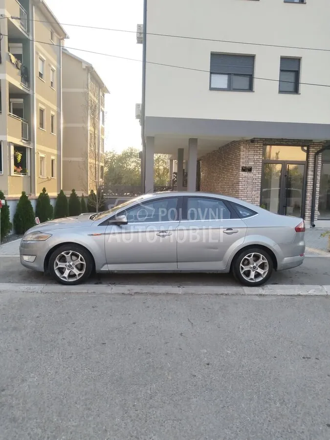 Ford Mondeo 2010 photo 2