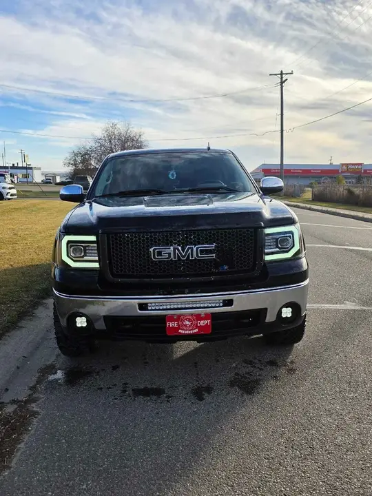 GMC C/K 1500 2011 photo 4