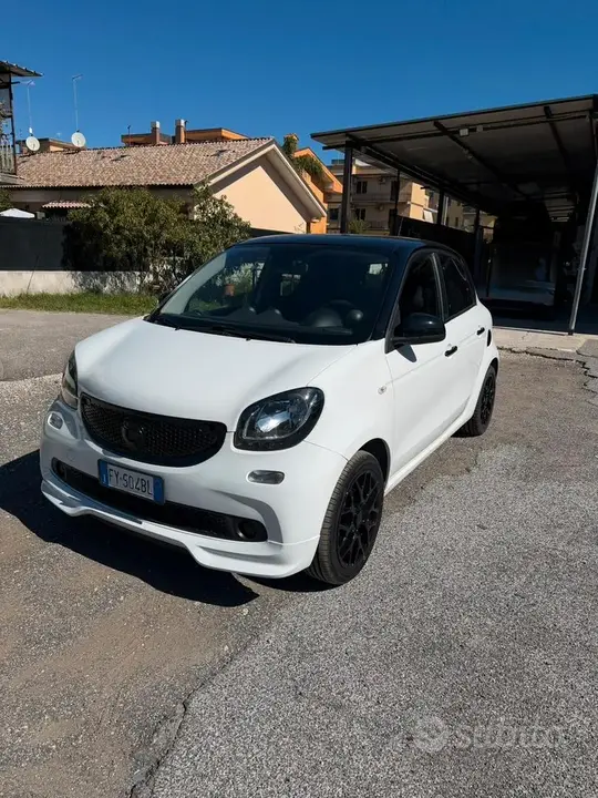 Smart Forfour 2018 photo 2