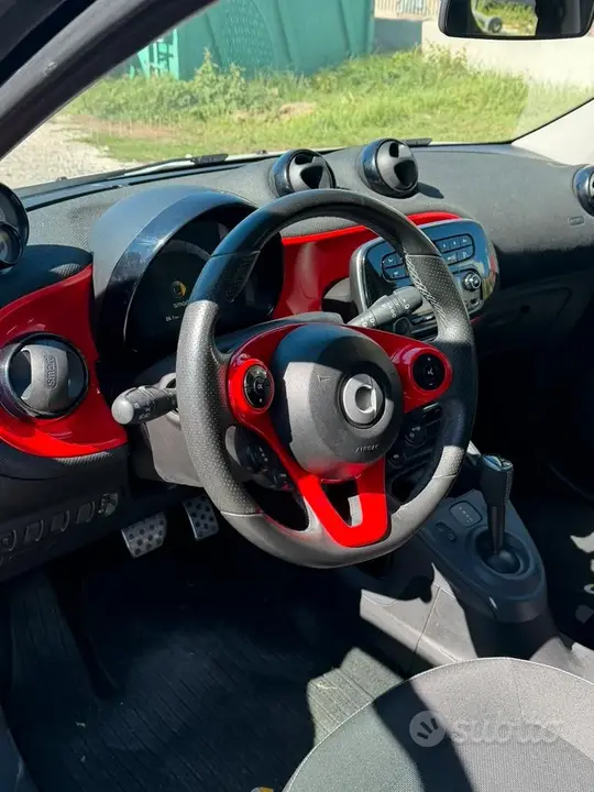 Smart Forfour 2018 photo 5