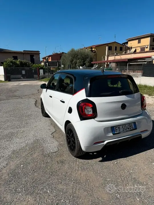 Smart Forfour 2018 photo 4