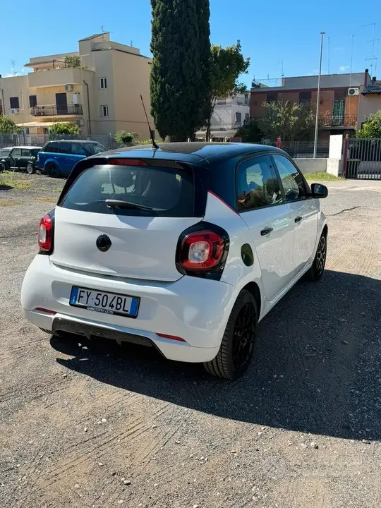 Smart Forfour 2018 photo 3