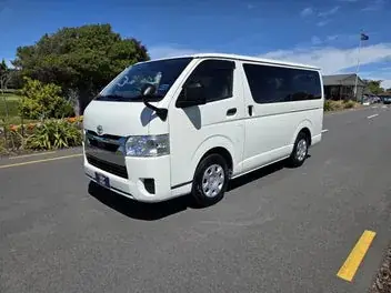 Toyota Hiace 2021 photo 4