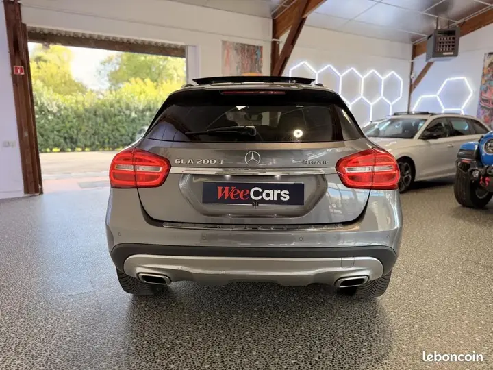 Mercedes-Benz Gla 2016 photo 5