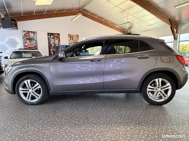 Mercedes-Benz Gla 2016 photo 4