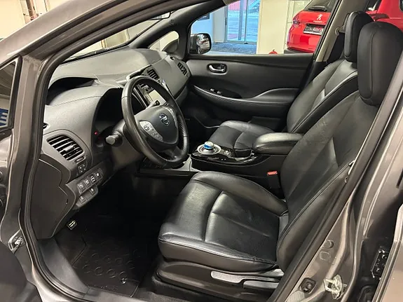Nissan Leaf 2017 photo 3