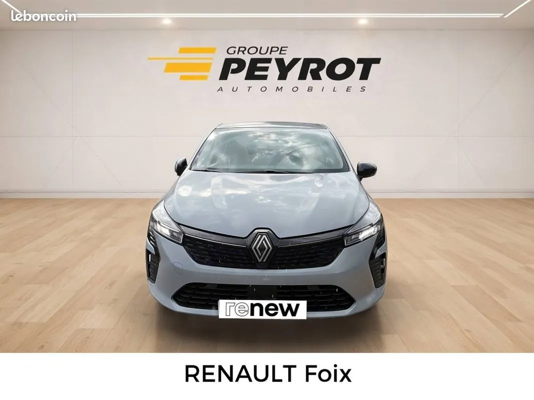 Renault Clio 2025 photo 2