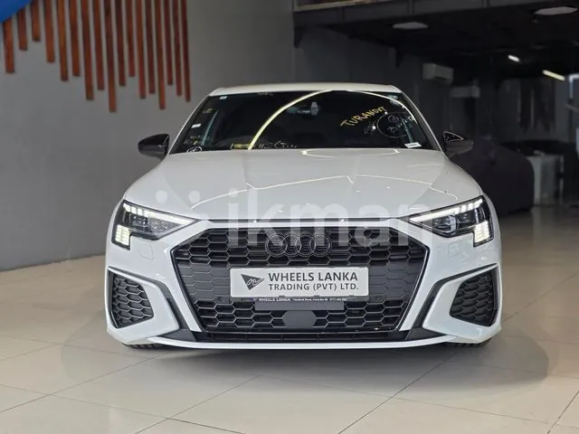 Audi A3 2024 photo 2