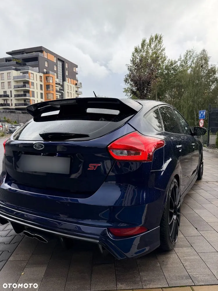 Ford Focus 2017 photo 5