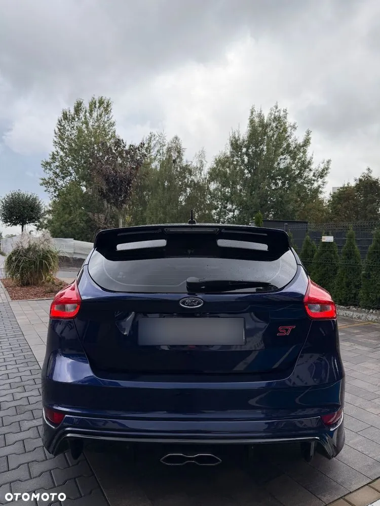 Ford Focus 2017 photo 3