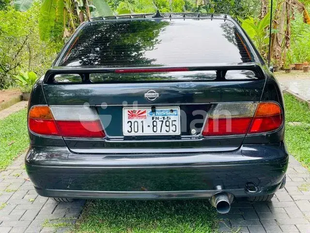 Nissan Pulsar 1996 photo 3