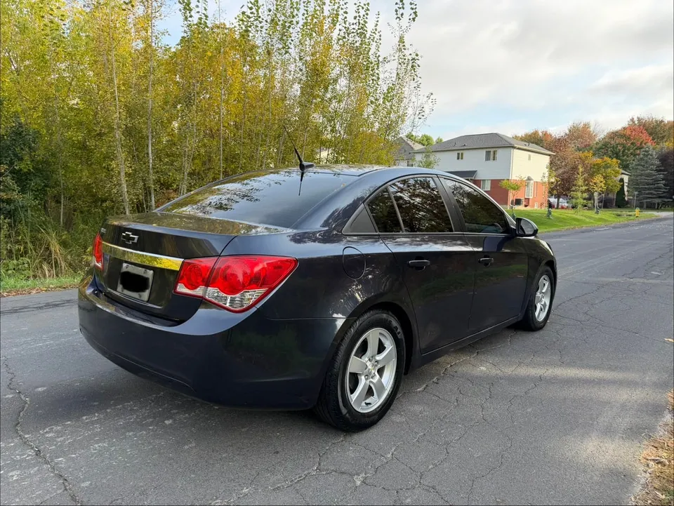 Chevrolet Cruze 2014 photo 2