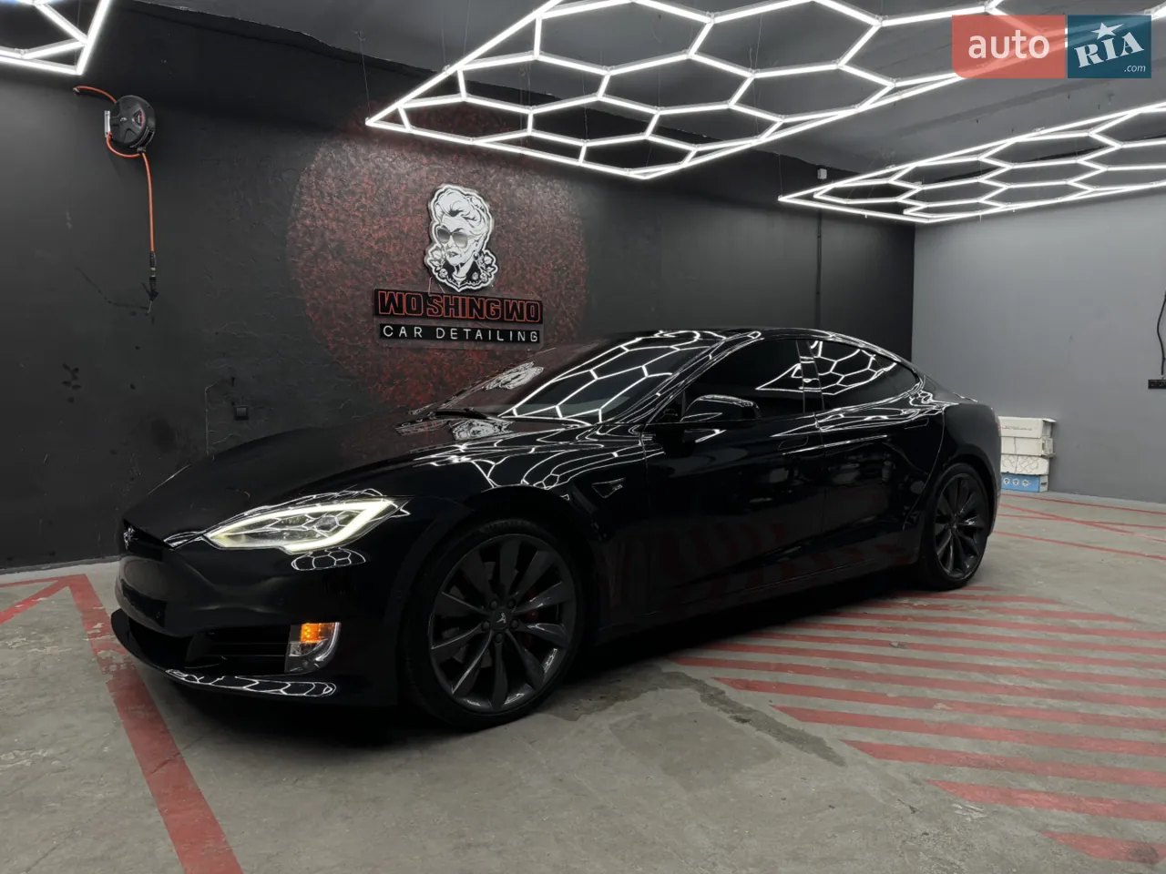 Tesla Model S 2017 photo 4