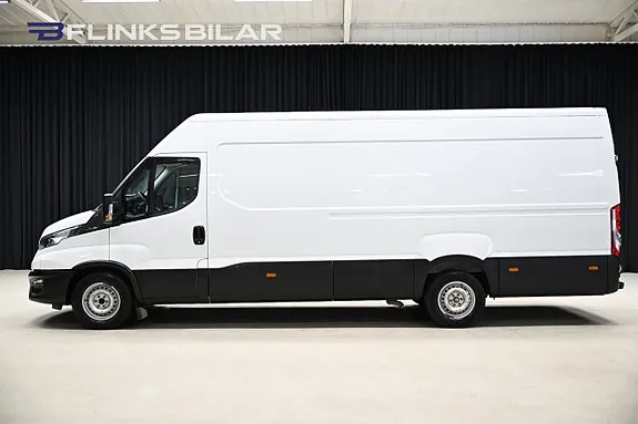 Iveco Daily 2023 photo 2