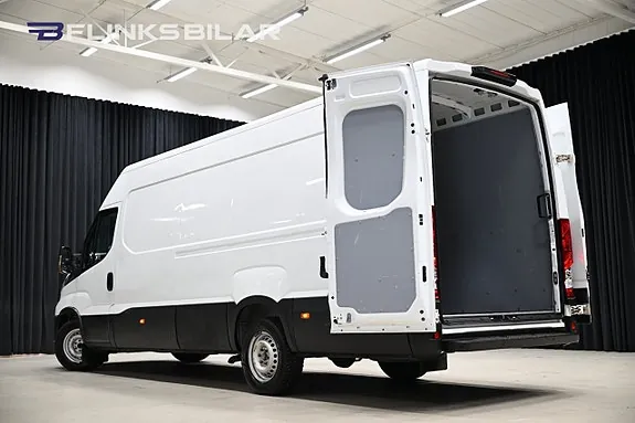 Iveco Daily 2023 photo 4
