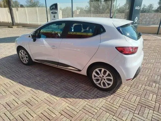 Renault Clio 2017 photo 3