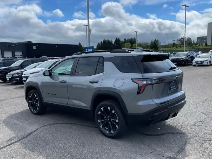 Chevrolet Equinox 2027 photo 3