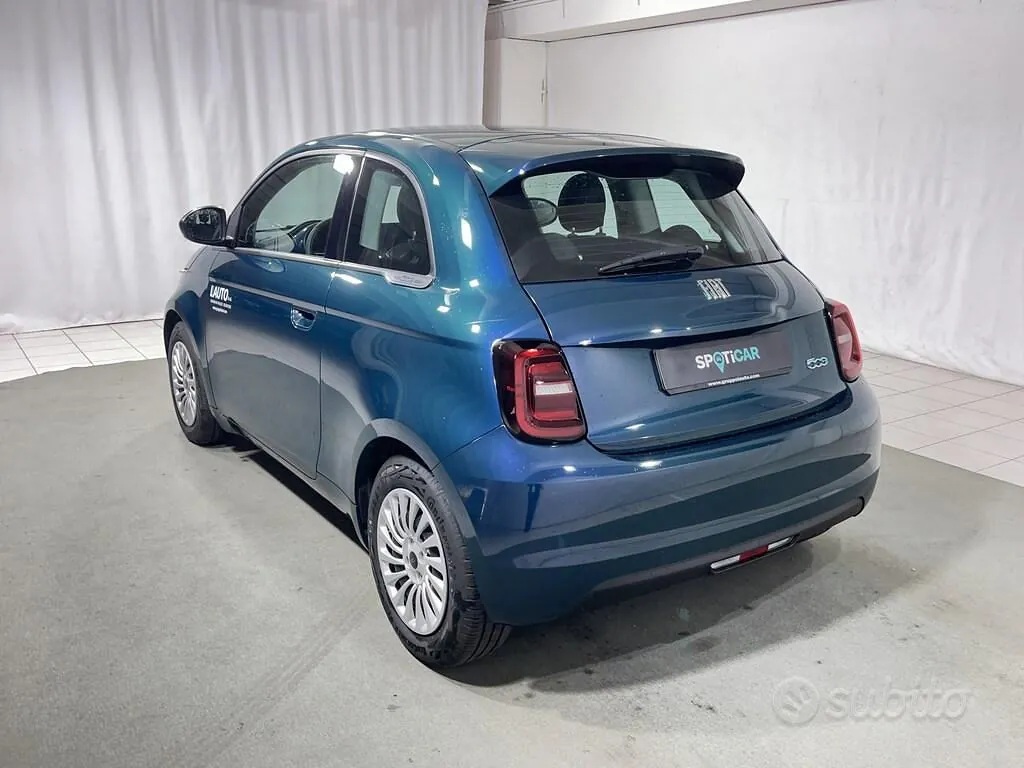 Fiat 500 2024 photo 3