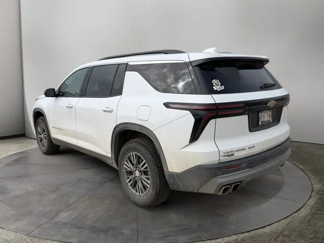 Chevrolet Traverse 2025 photo 3