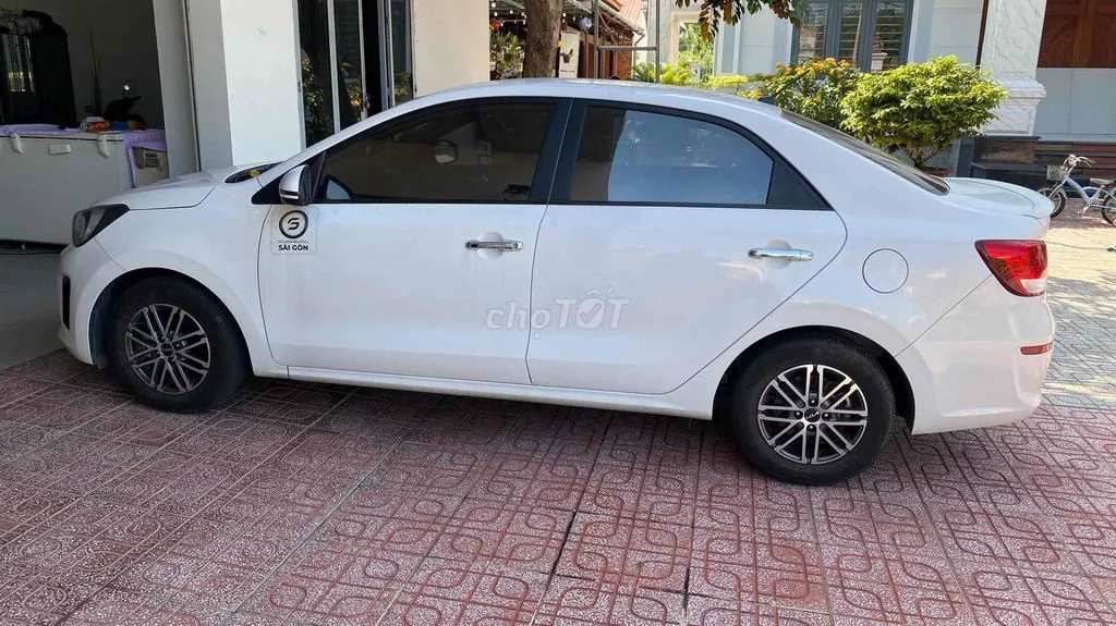 Kia Soluto