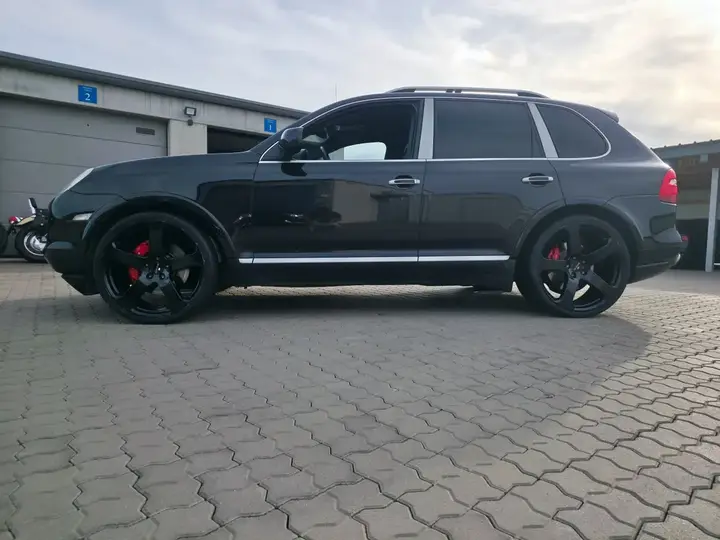 Porsche Cayenne 2008 photo 2