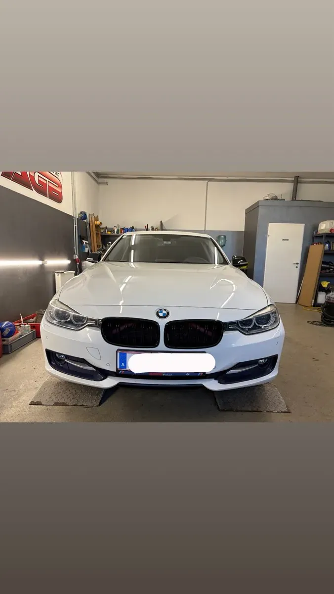 BMW 3 Series 2014 photo 3