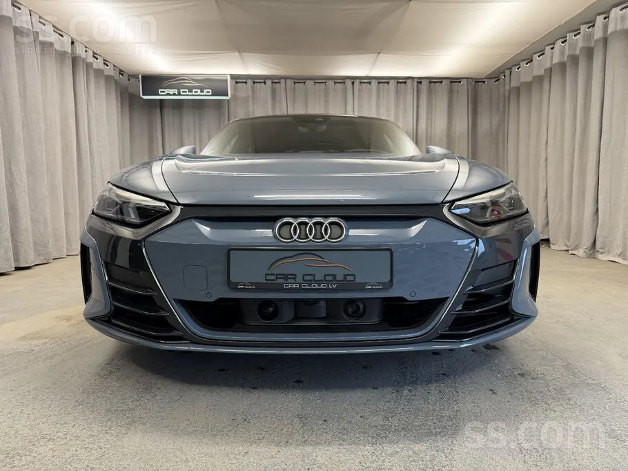 Audi E-Tron 2021 photo 2