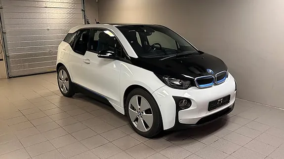 BMW I3