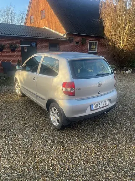 Volkswagen Fox 2006 photo 2