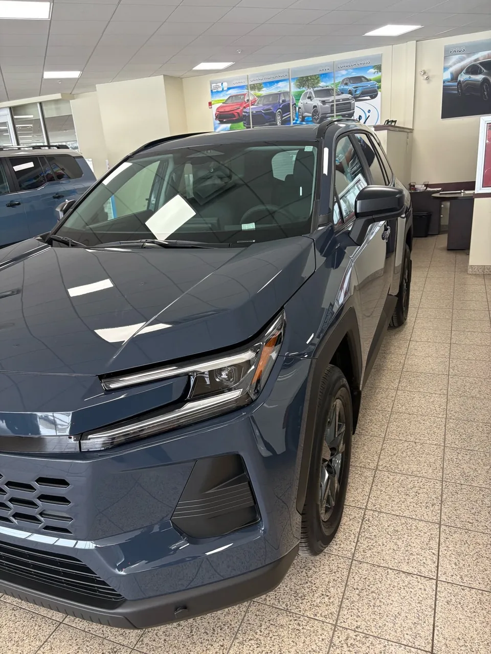 Toyota Rav4 2026 photo 2