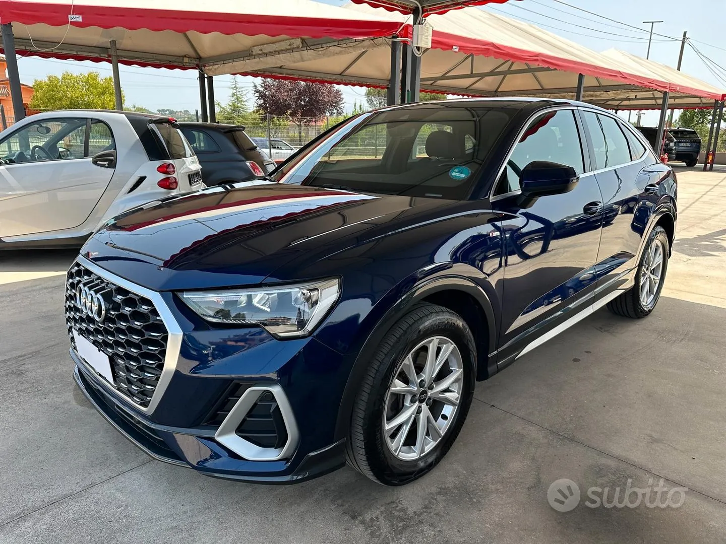 Audi Q3 2023 photo 2
