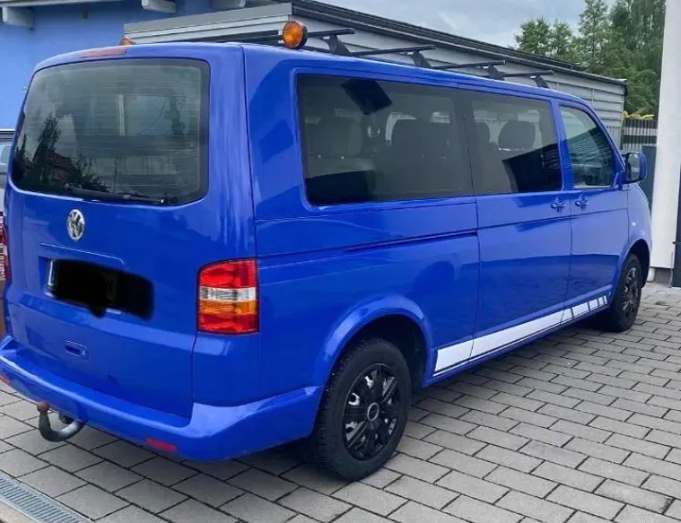 Volkswagen T5 2009 photo 3