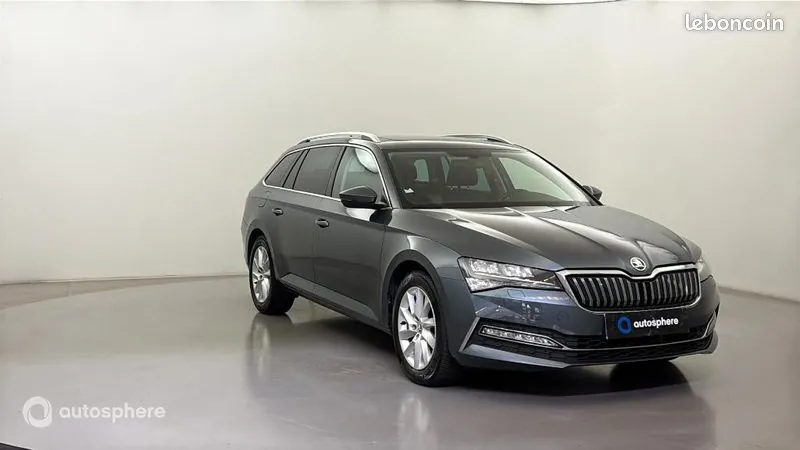 Skoda Superb 2020 photo 3