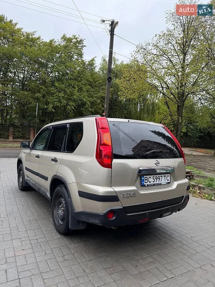 Nissan X-Trail 2008 photo 2