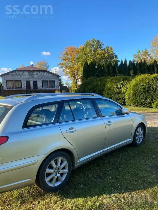 Toyota Avensis 2005 photo 3