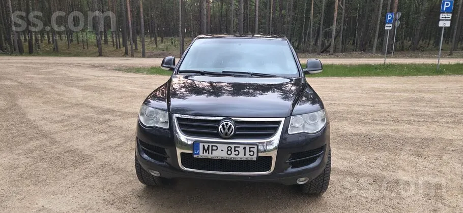 Volkswagen Touareg