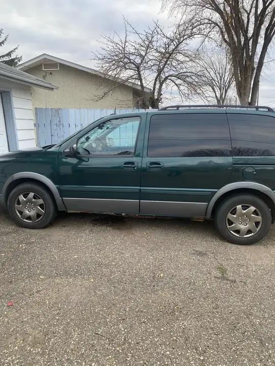 Pontiac Montana 2008 photo 2
