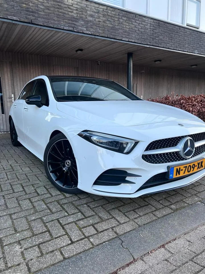 Mercedes-Benz A200D