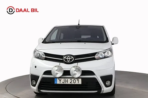 Toyota Proace Verso 2017 photo 2
