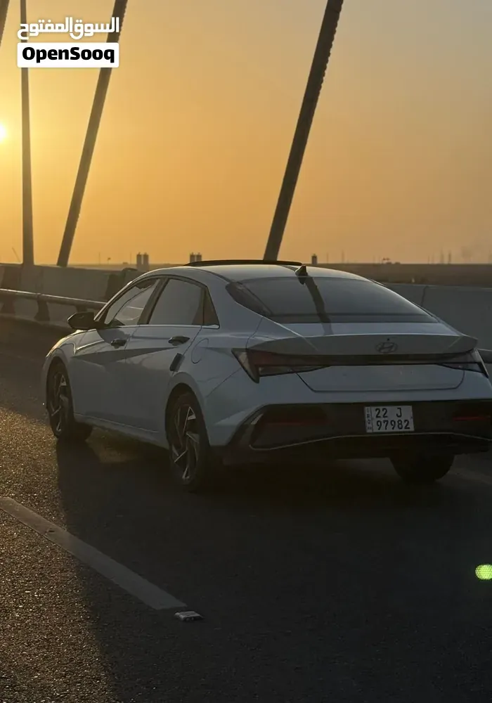 Hyundai Elantra 2024 photo 4