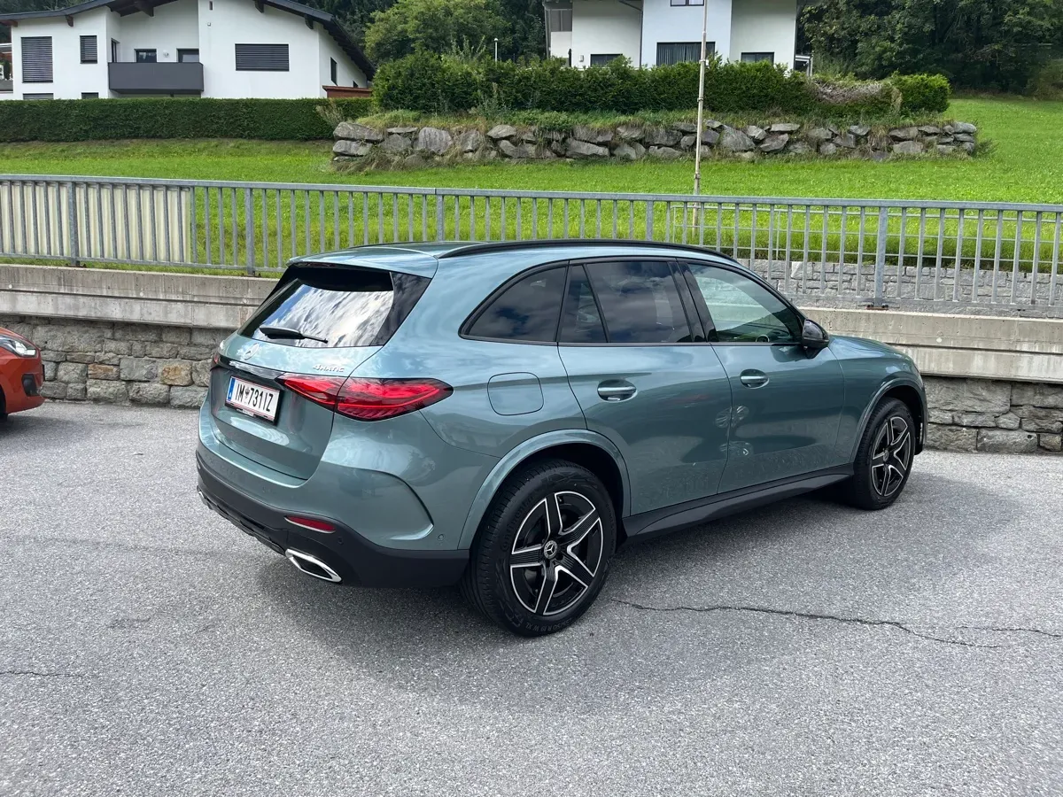Mercedes-Benz Clc-Klasse 2025 photo 3