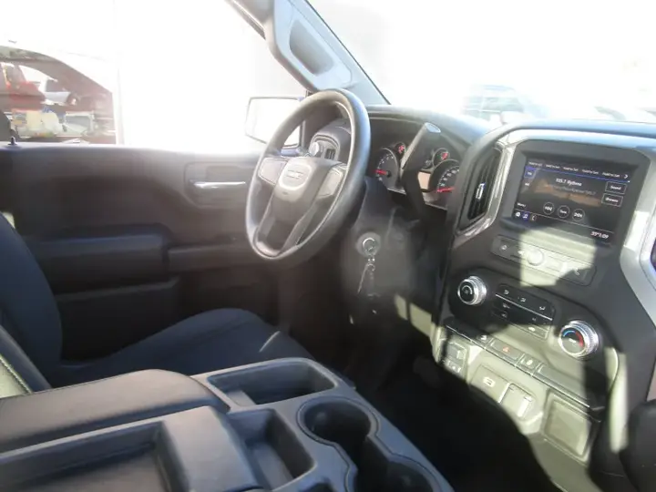 GMC Sierra 1500 2020 photo 3