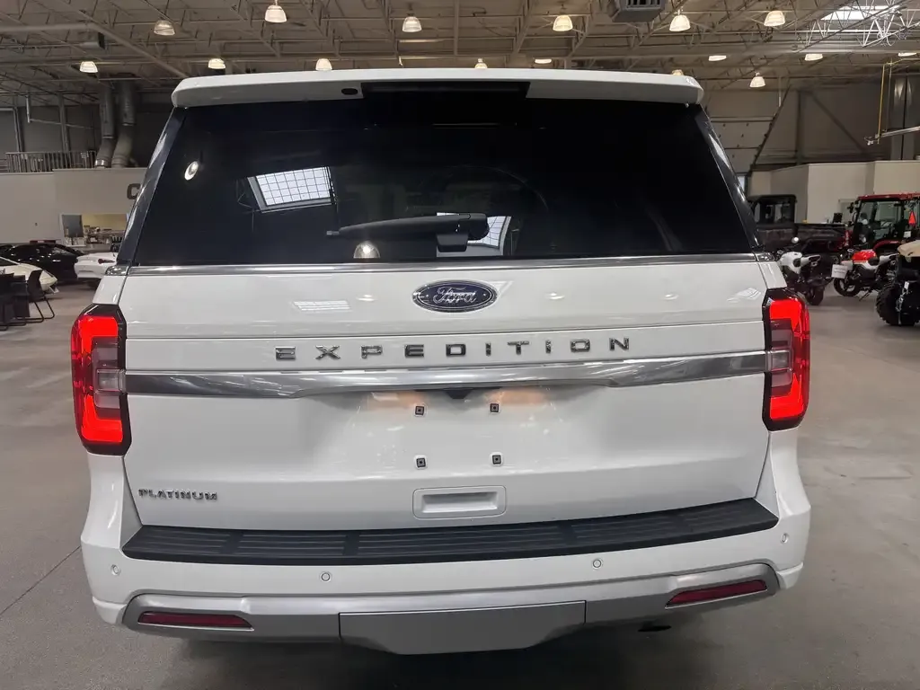 Ford Expedition 2024 photo 4