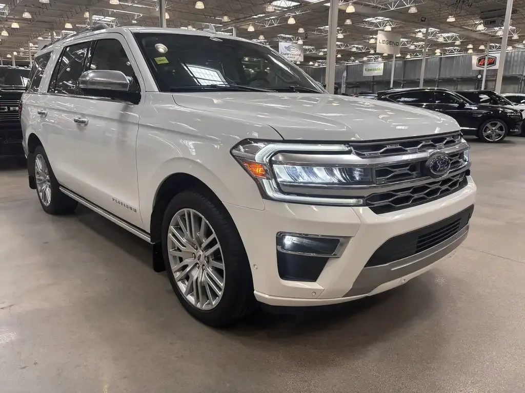 Ford Expedition 2024 photo 2