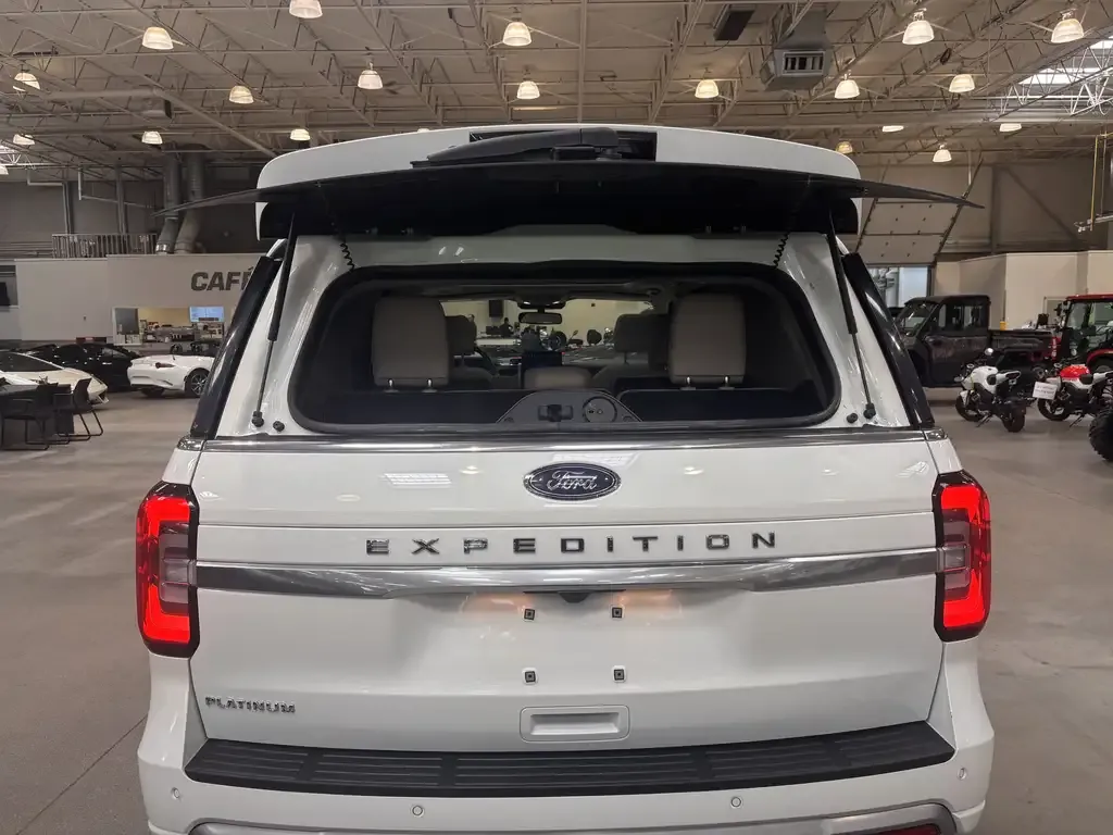 Ford Expedition 2024 photo 5